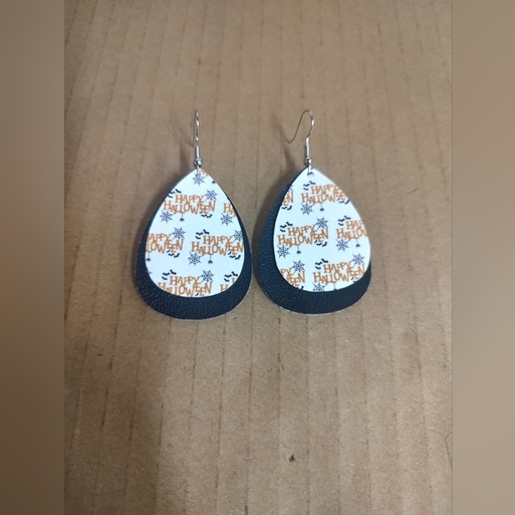 Jewelry - Halloween Teardrop Earrings - Black and Orange
